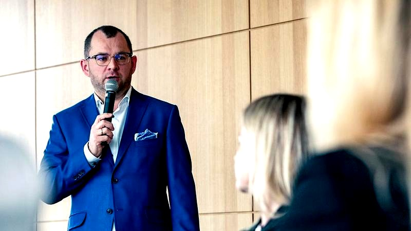 Ubezpieczenie samochodu w leasingu – jak obniżyć koszty i uniknąć błędów